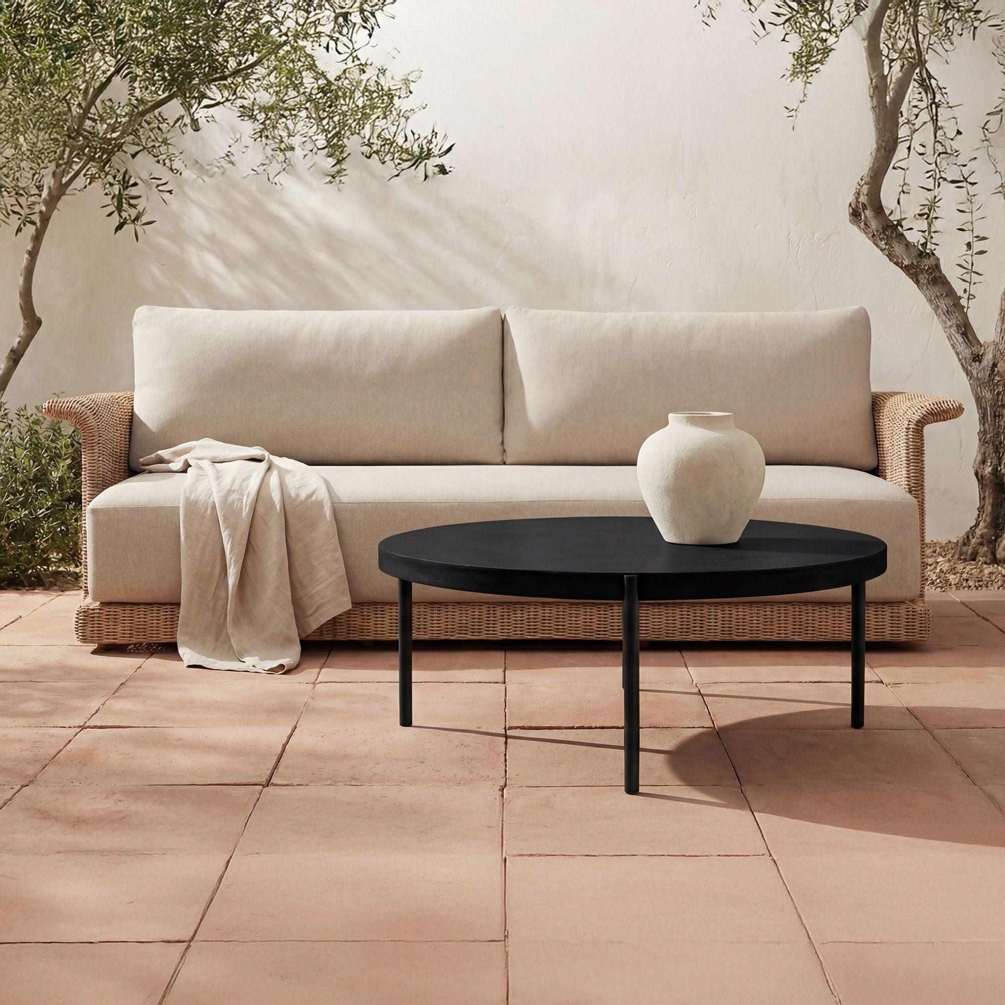 Mendez - Outdoor Coffee Table - Matt Black