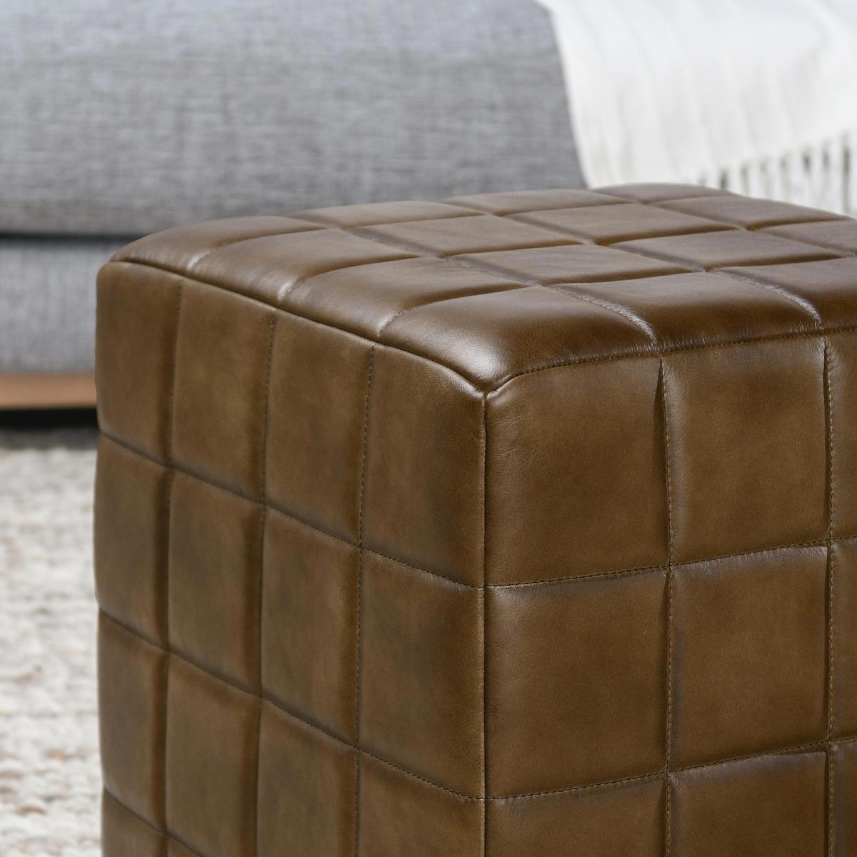 Carlo - Ottoman - Camel