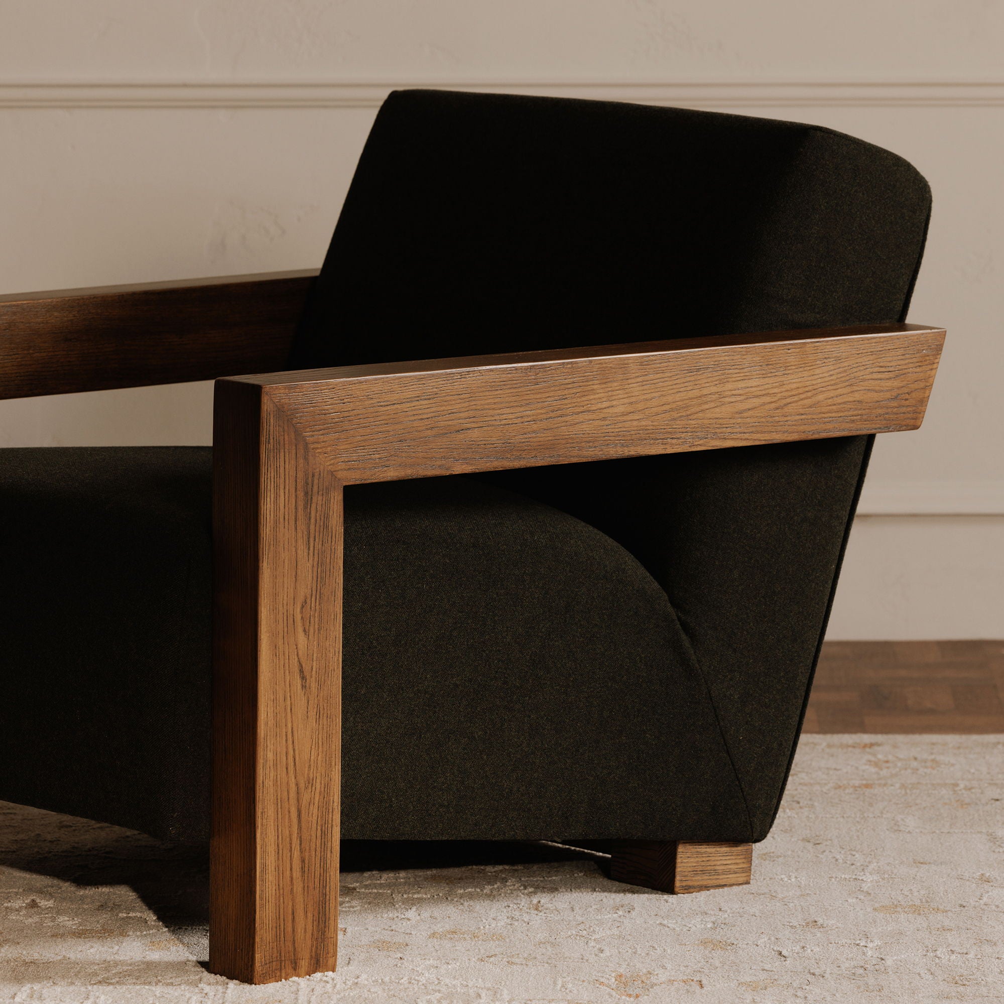 Garnet - Lounge Chair - Olive