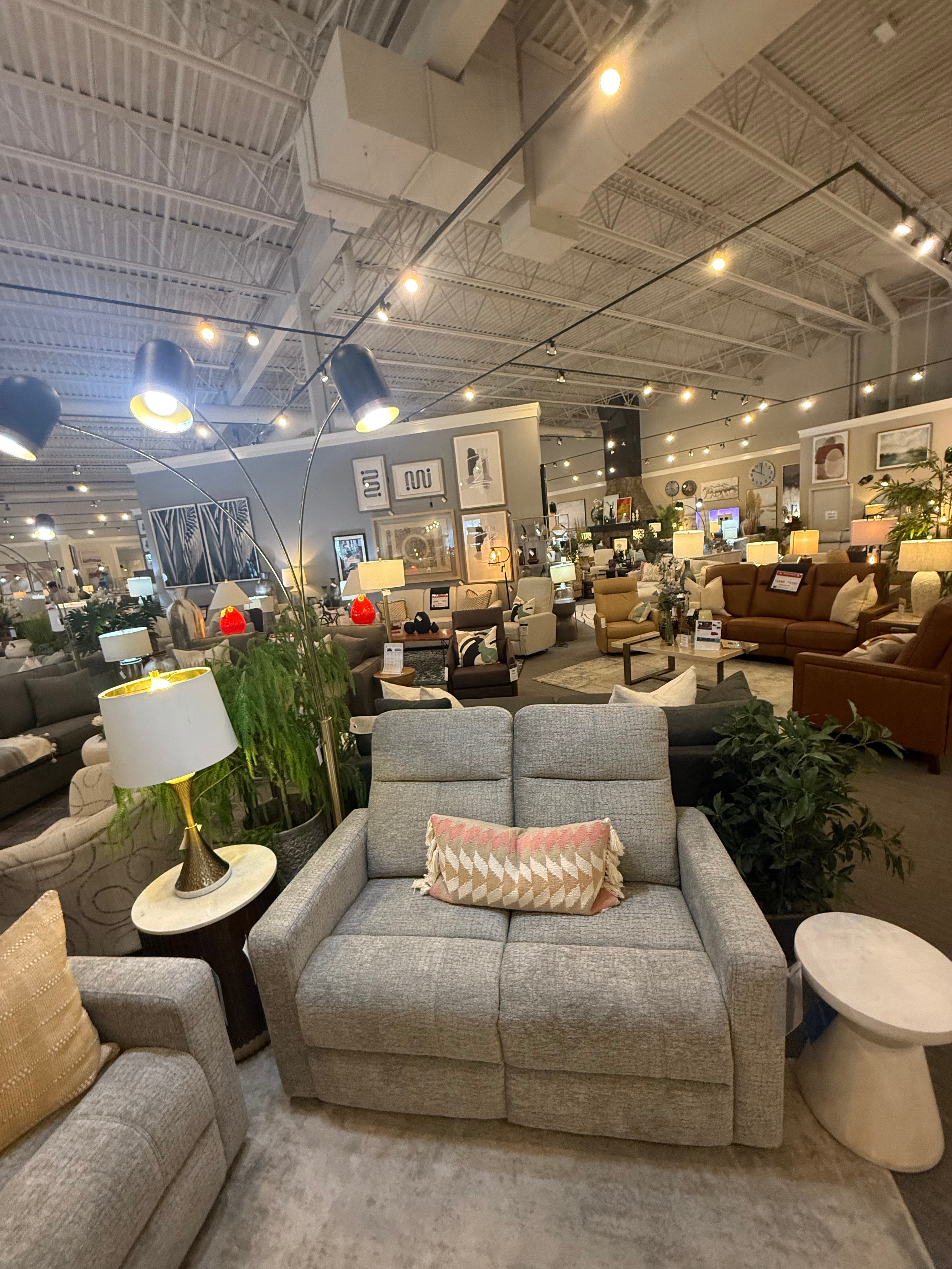 Bruce Loveseat Power Recline