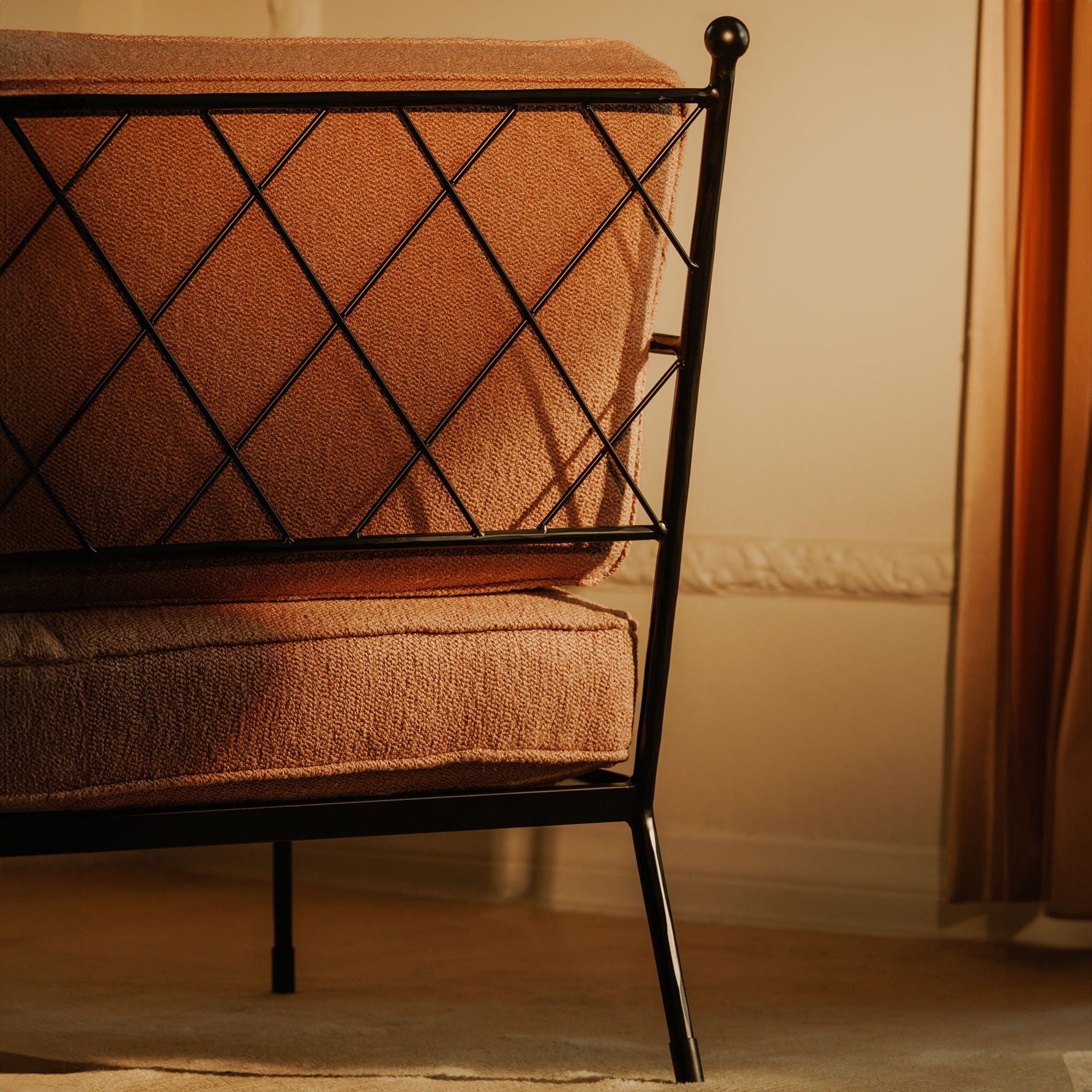 Vecchia - Accent Chair - Terracotta