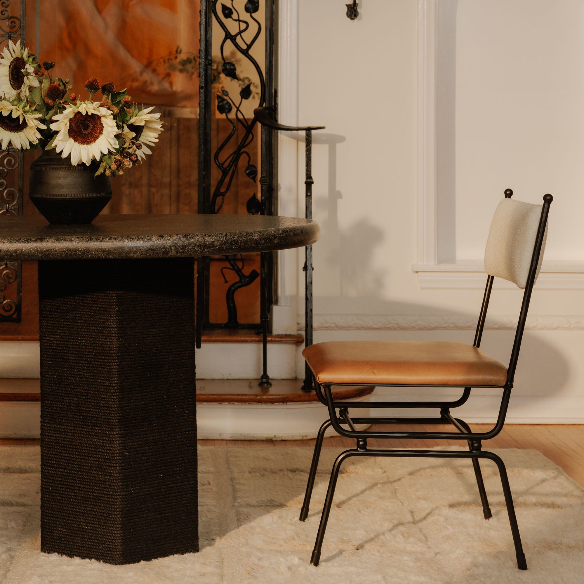 Sartoria - Dining Table - Granite Black
