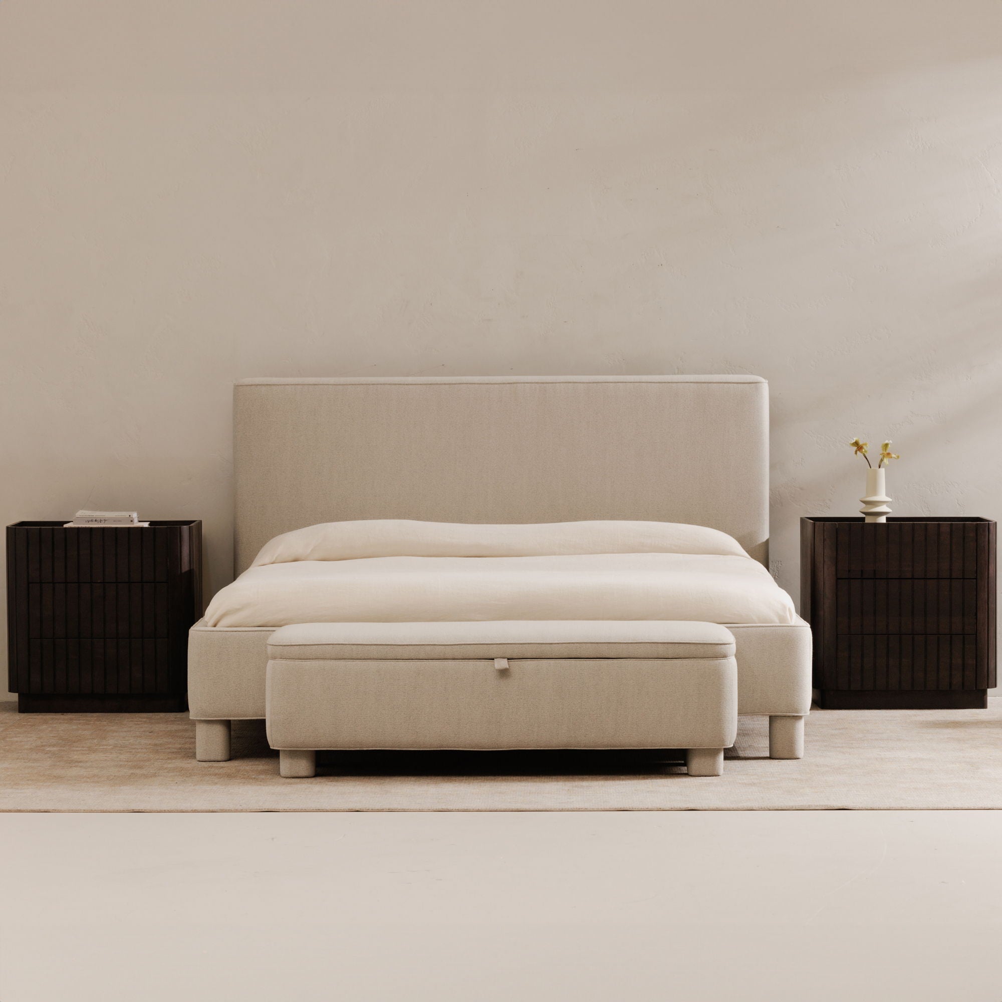 Ichigo - King Bed - Light Gray
