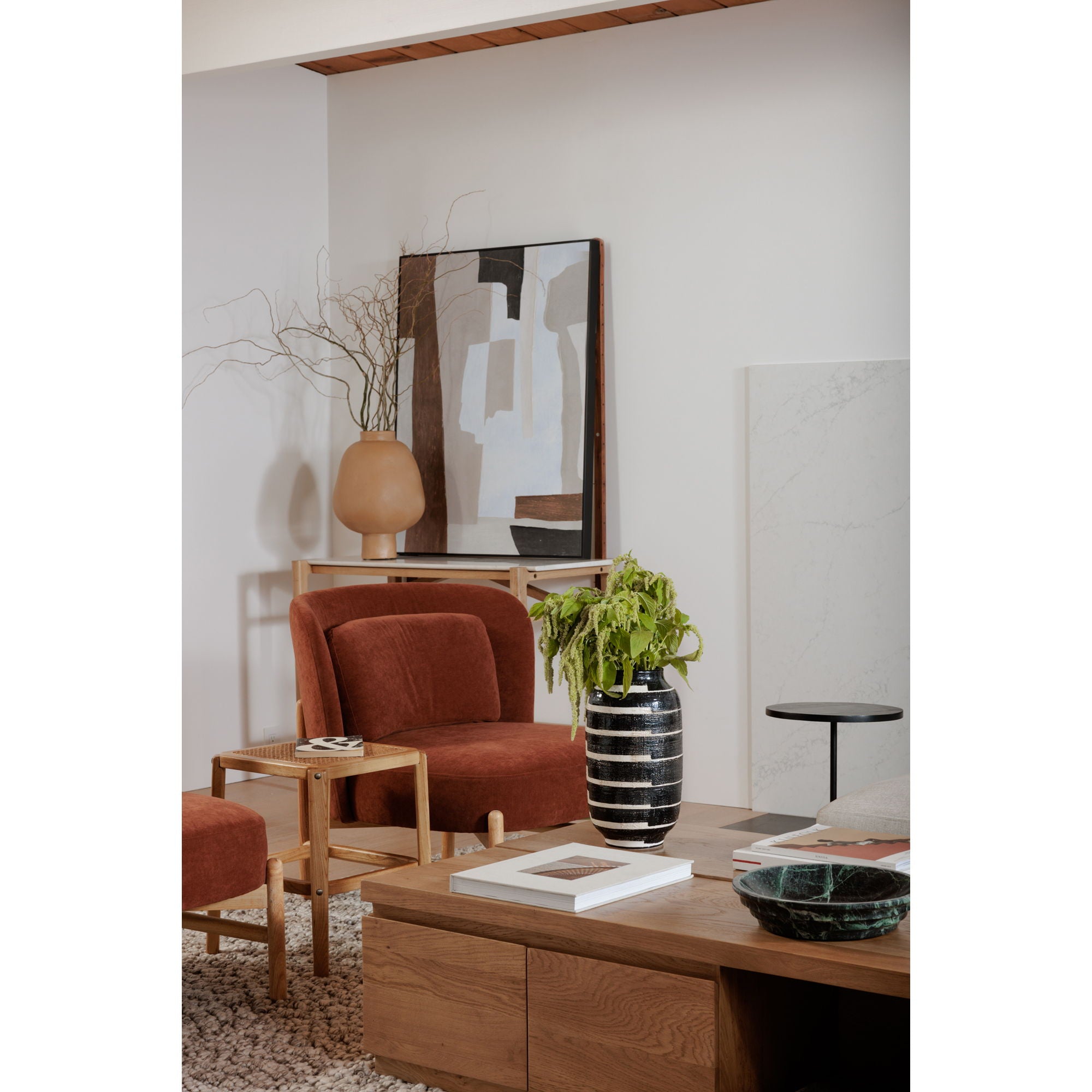 Oma - Decorative Vessel - Beige
