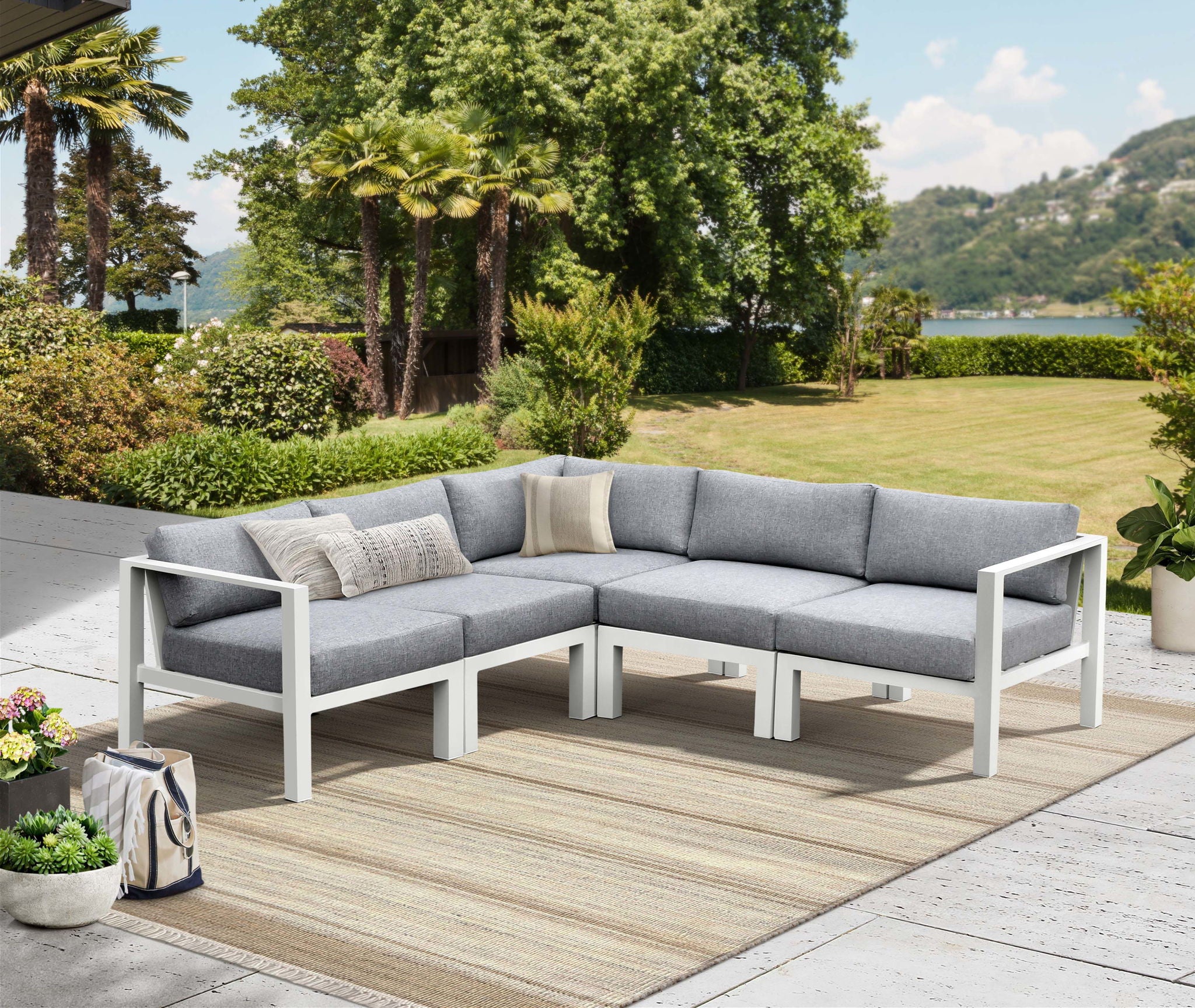 Nash - Outdoor Seating Sectional
