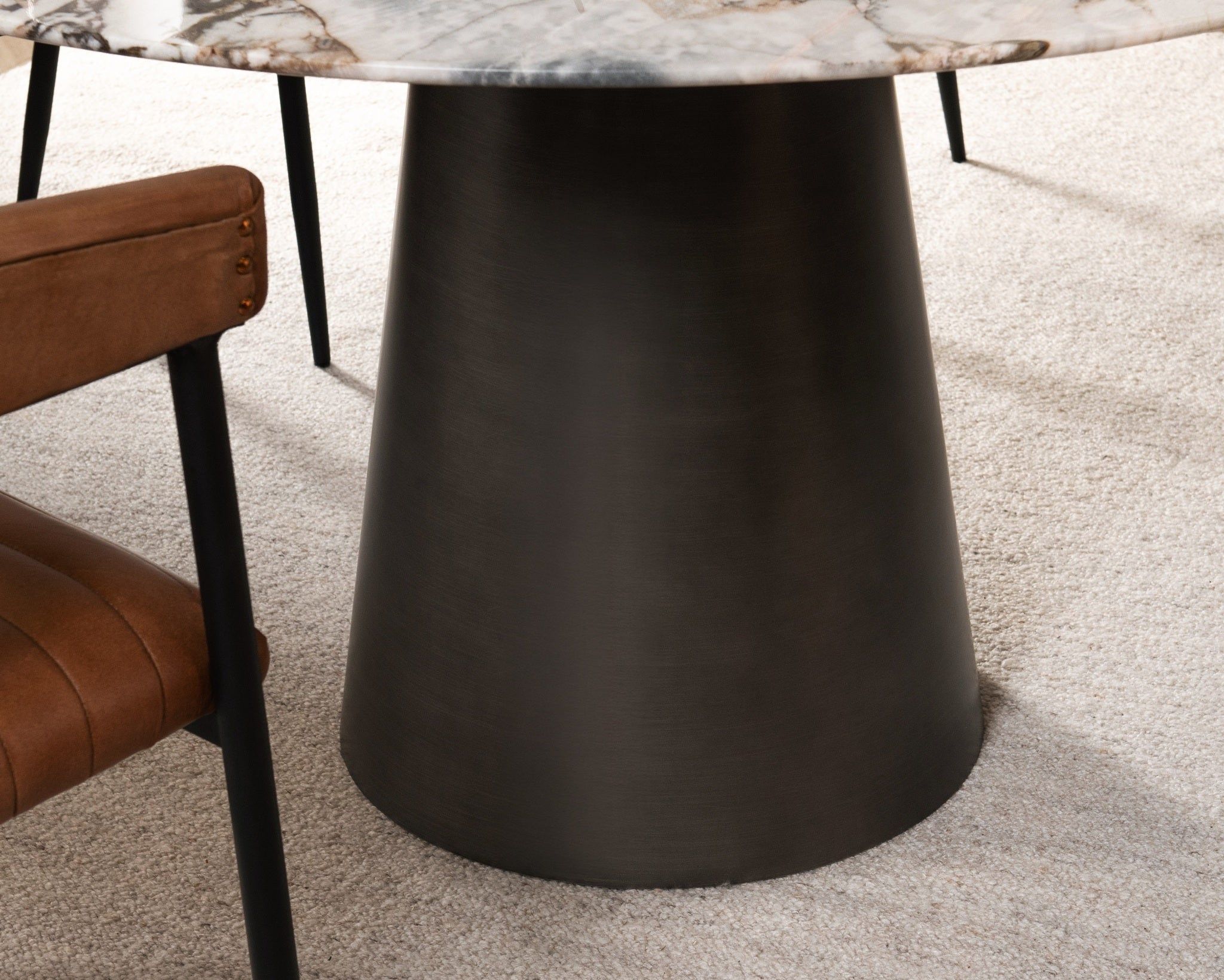 Bellina - Marble Round Dining Table - Cedar Brown/ Black