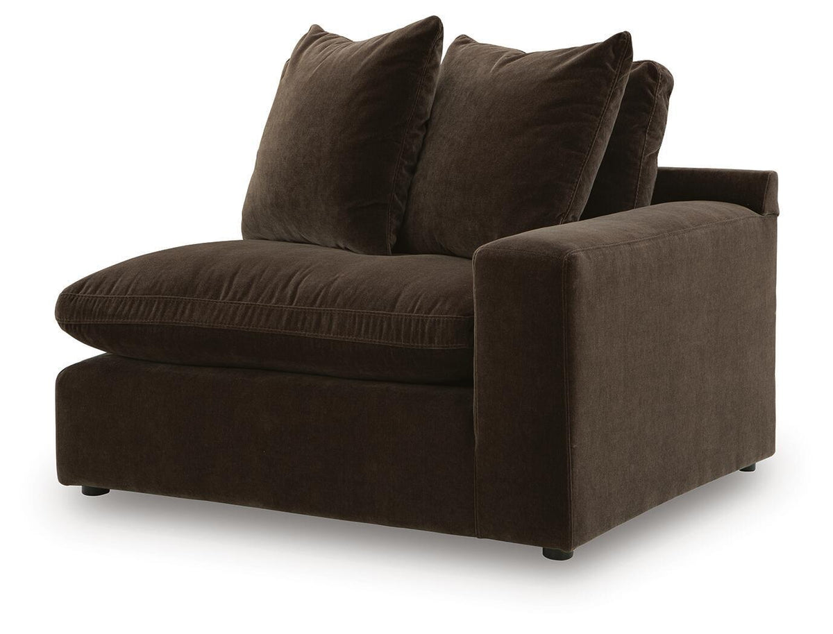 Maxton Heights - 8 Piece Sectional