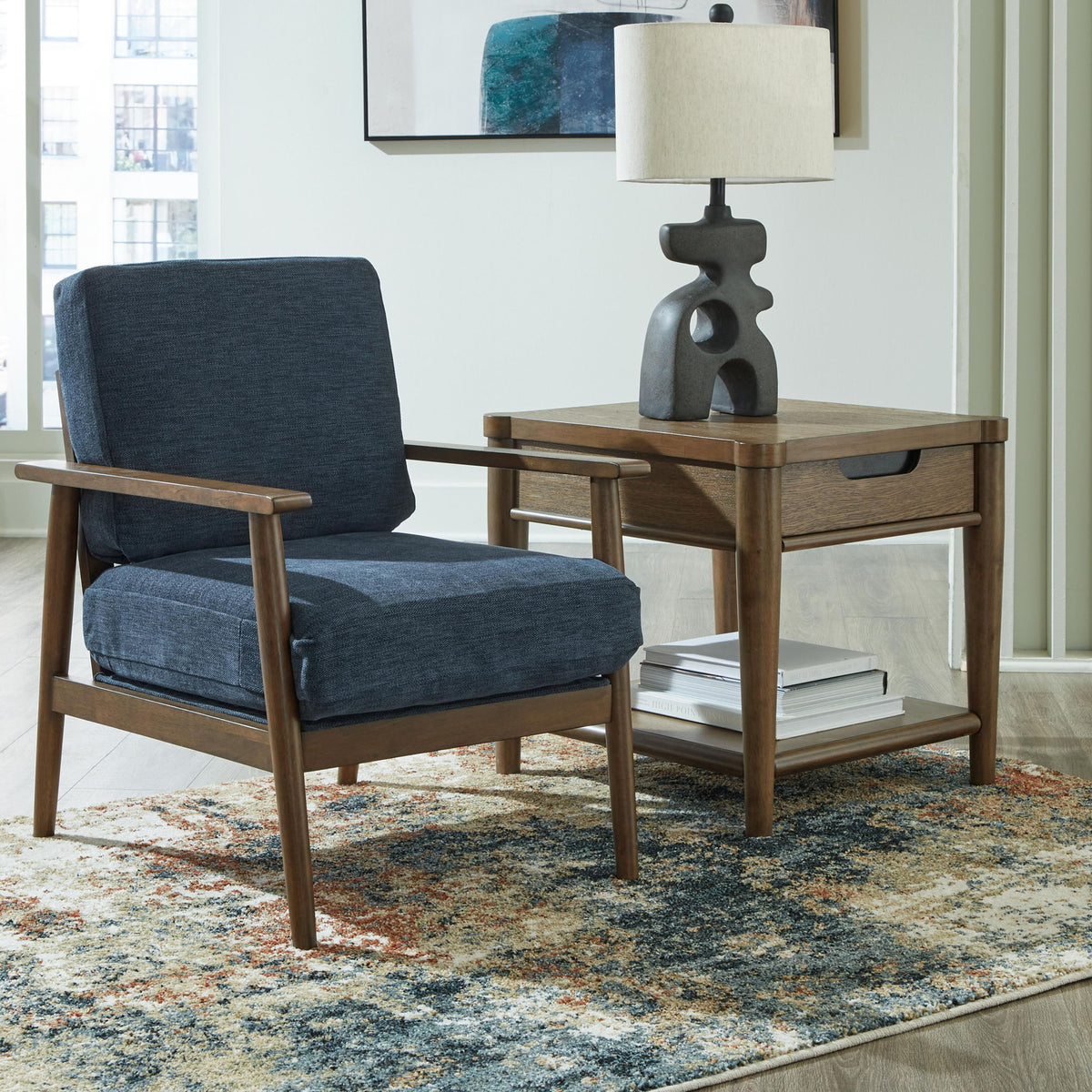 Bixler - Showood Accent Chair - Navy