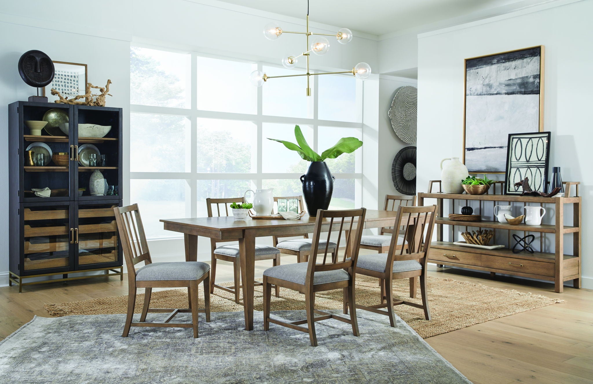 Lindon - Server - Light Brown