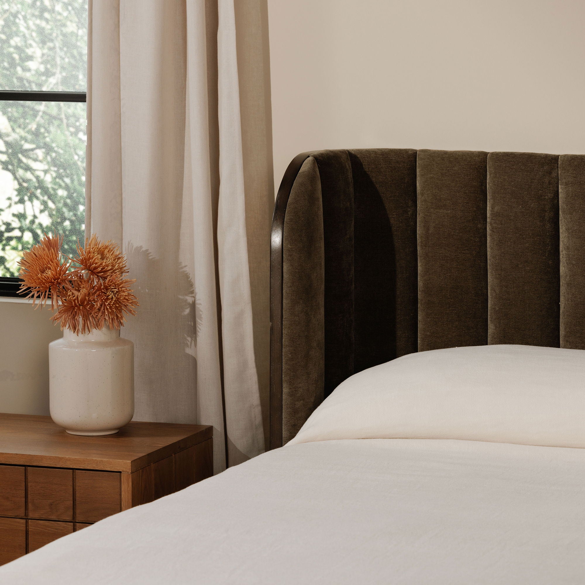 Scarlette - King Bed - Cedar Green
