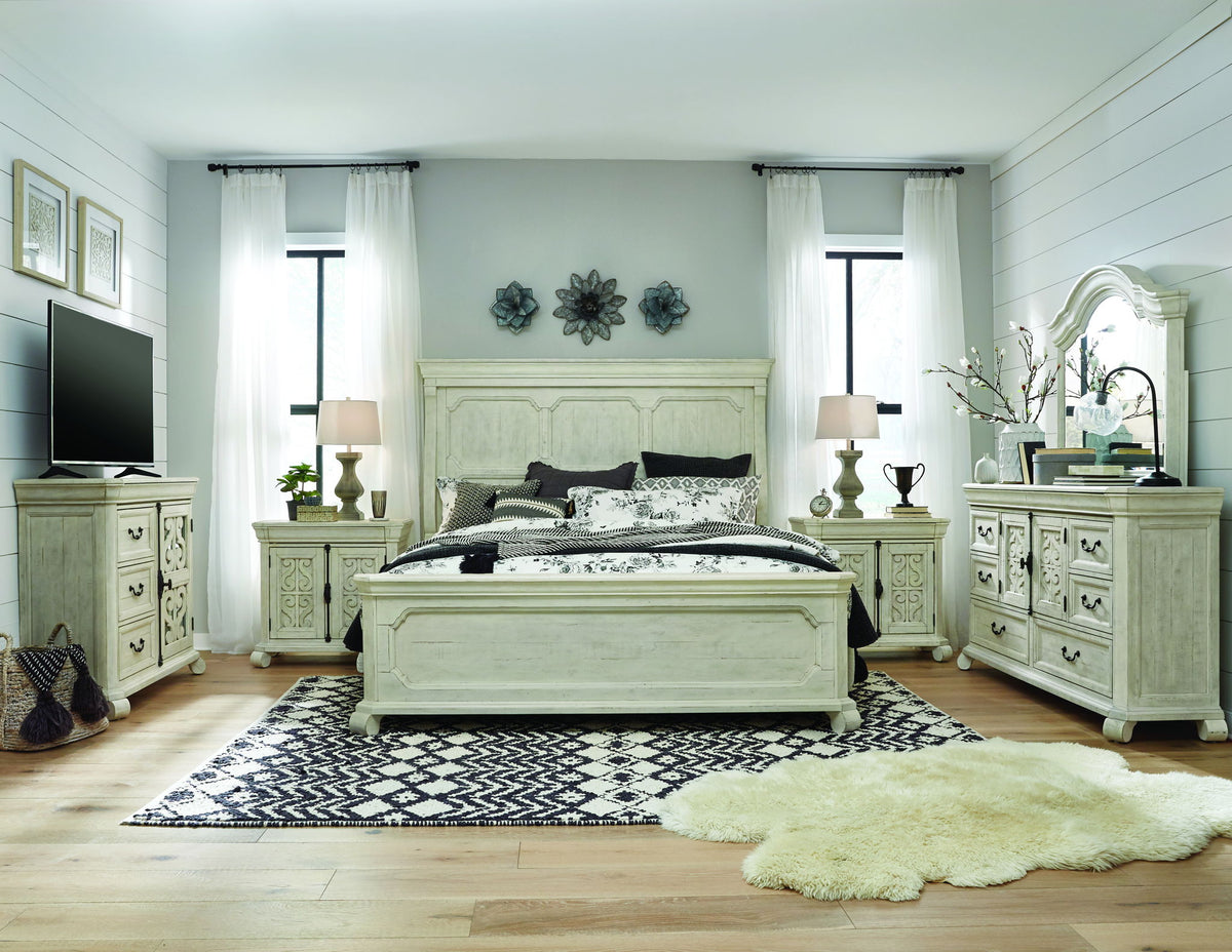 Bronwyn - Panel Bed