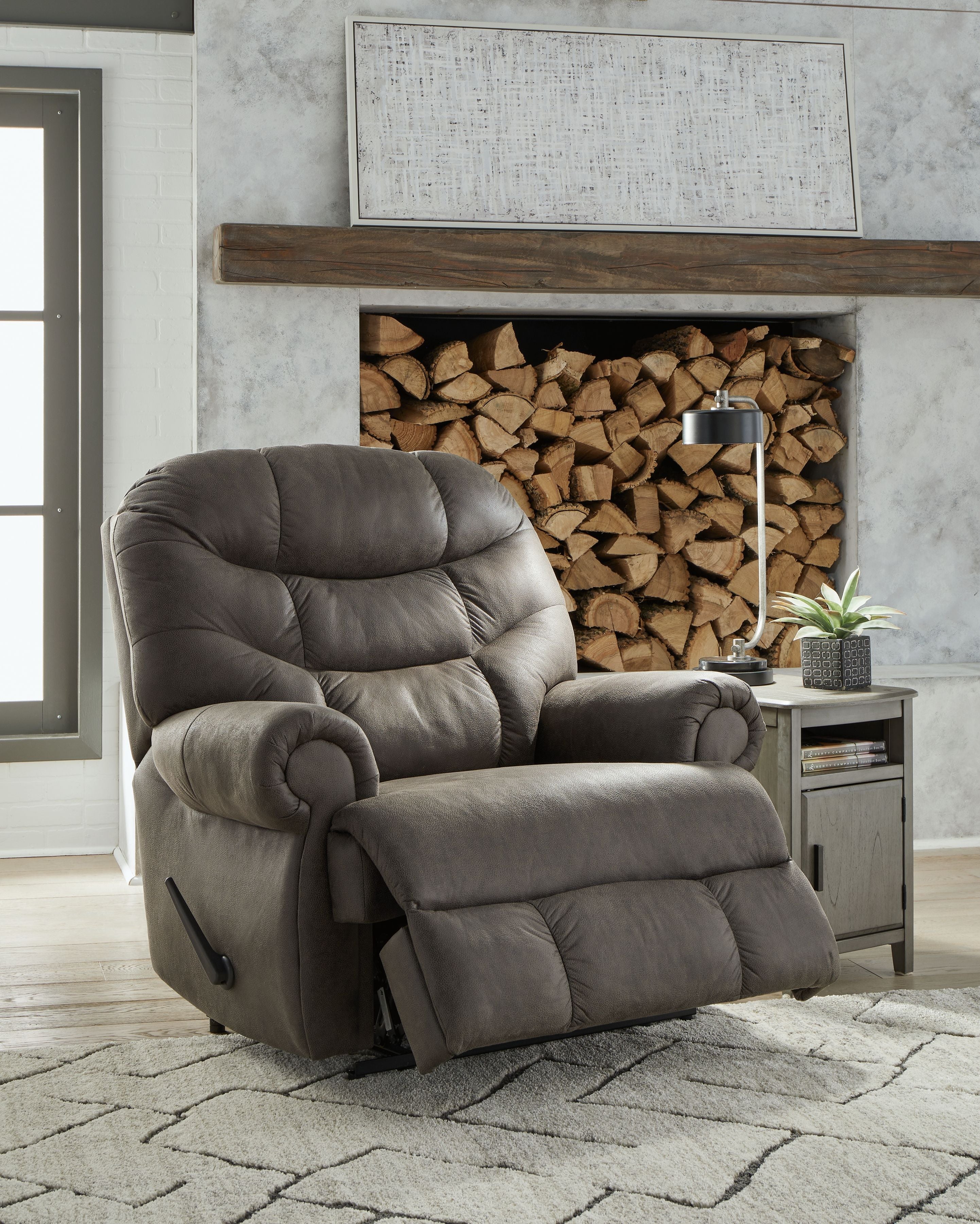 Camera Time - Gunmetal - Zero Wall Recliner - Faux Leather