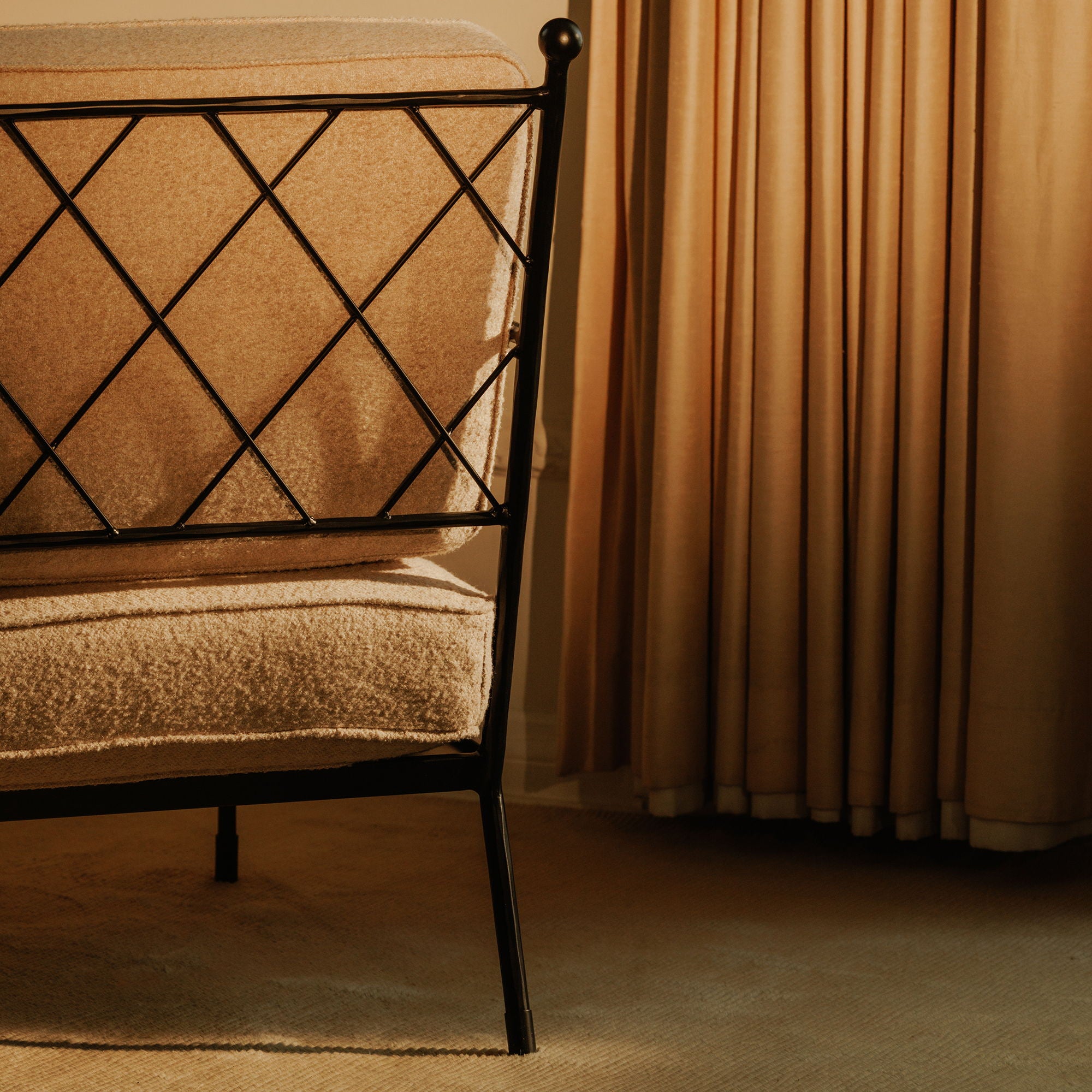 Vecchia - Accent Chair - Beige