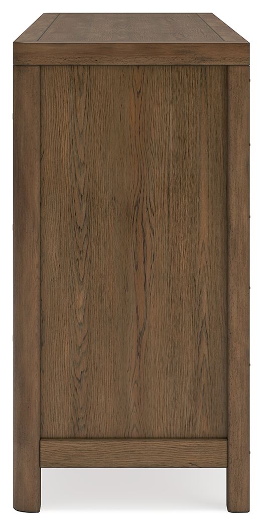 dresser light brown Cabalynn - Dresser