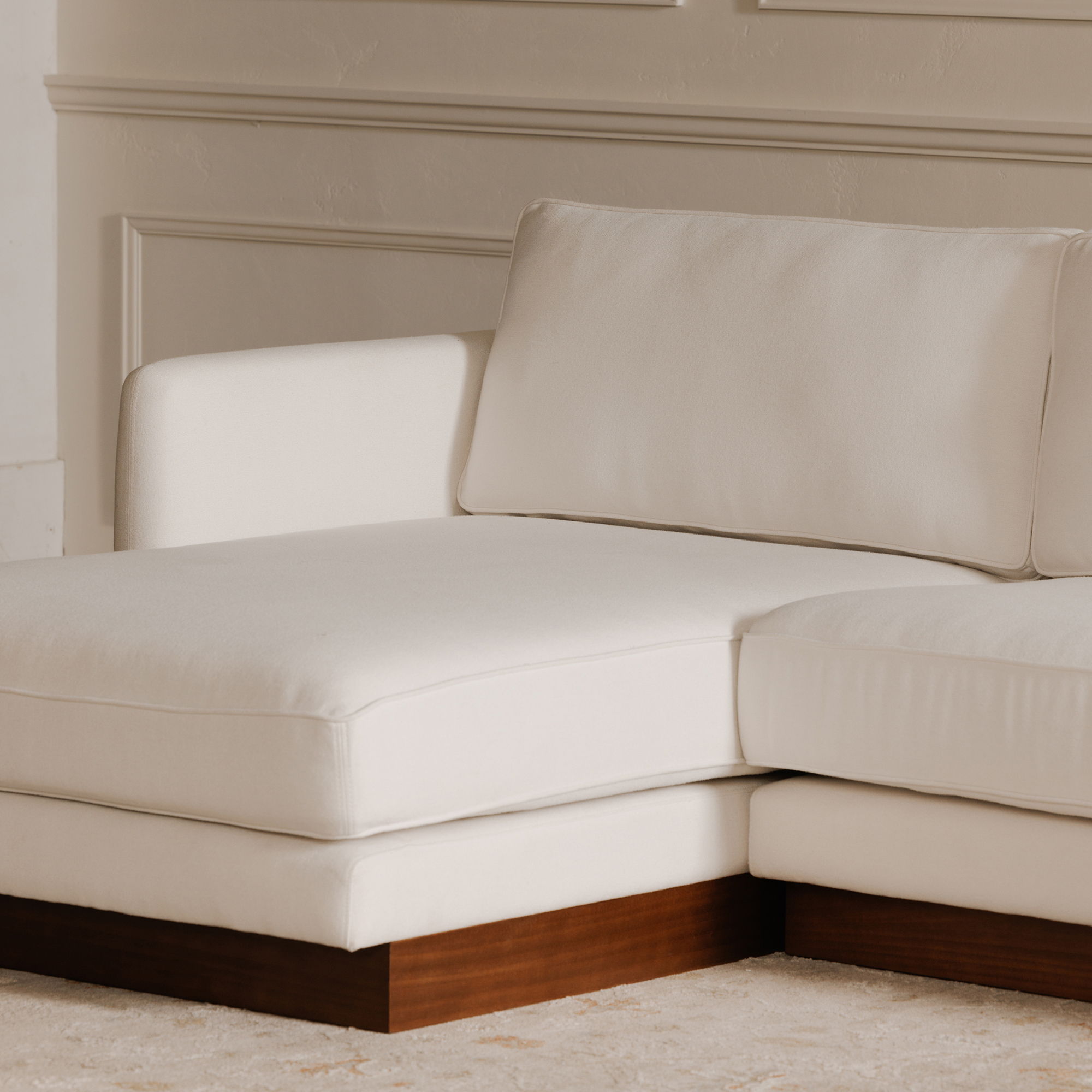 Vernon - Left Sectional - White
