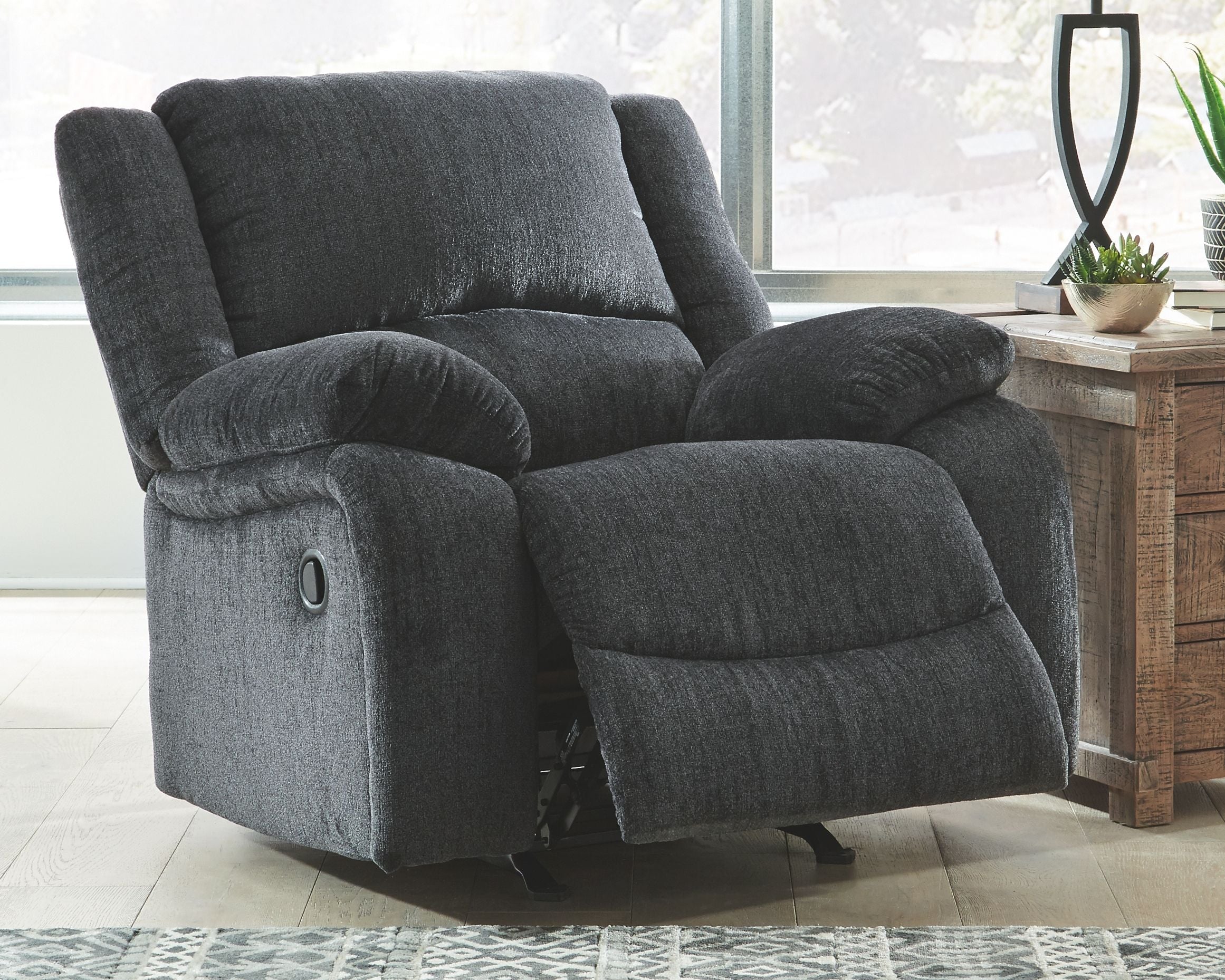 Draycoll - Slate - Rocker Recliner - Fabric