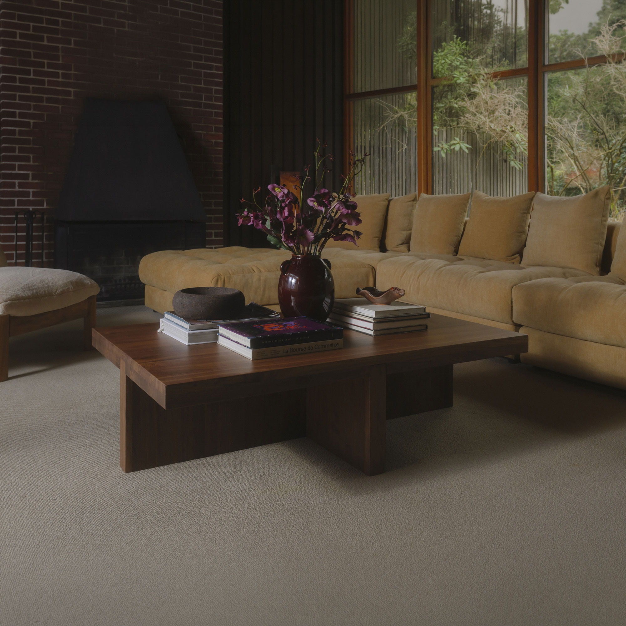 Folke - Coffee Table - Walnut / Brown