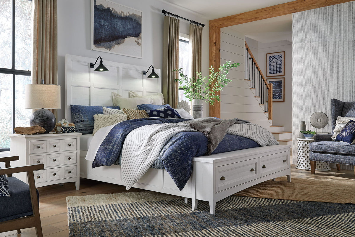 Heron Cove - Relaxed Traditional Chalk White Three Drawer Nightstand - Chalk White
