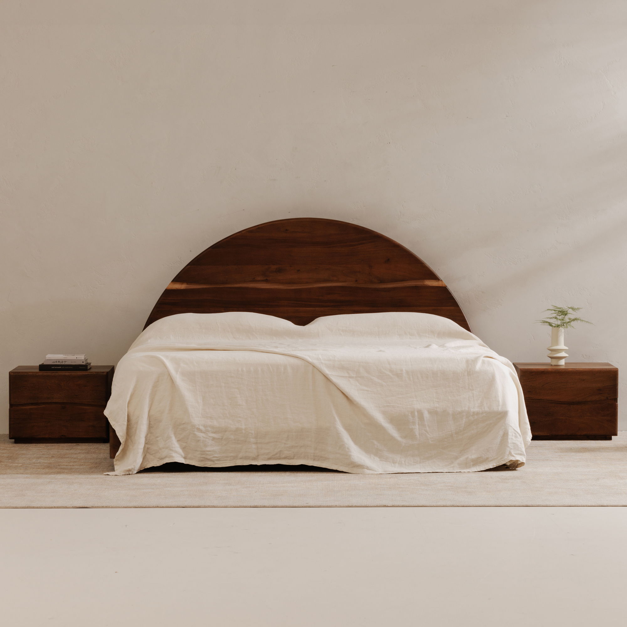 Watson - King Bed - Walnut