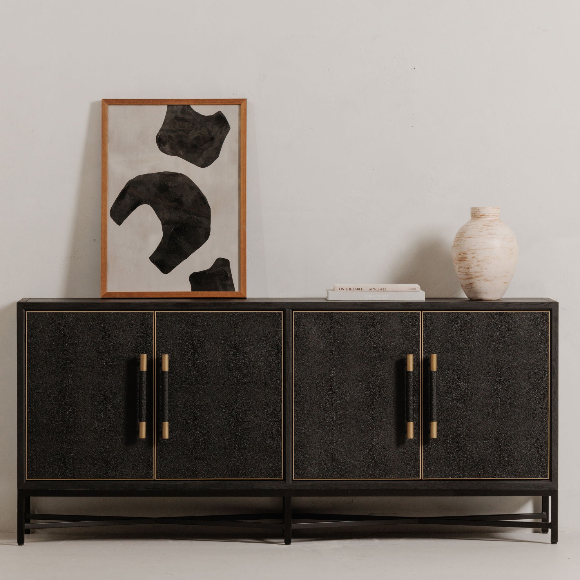 Mako - Sideboard - Black