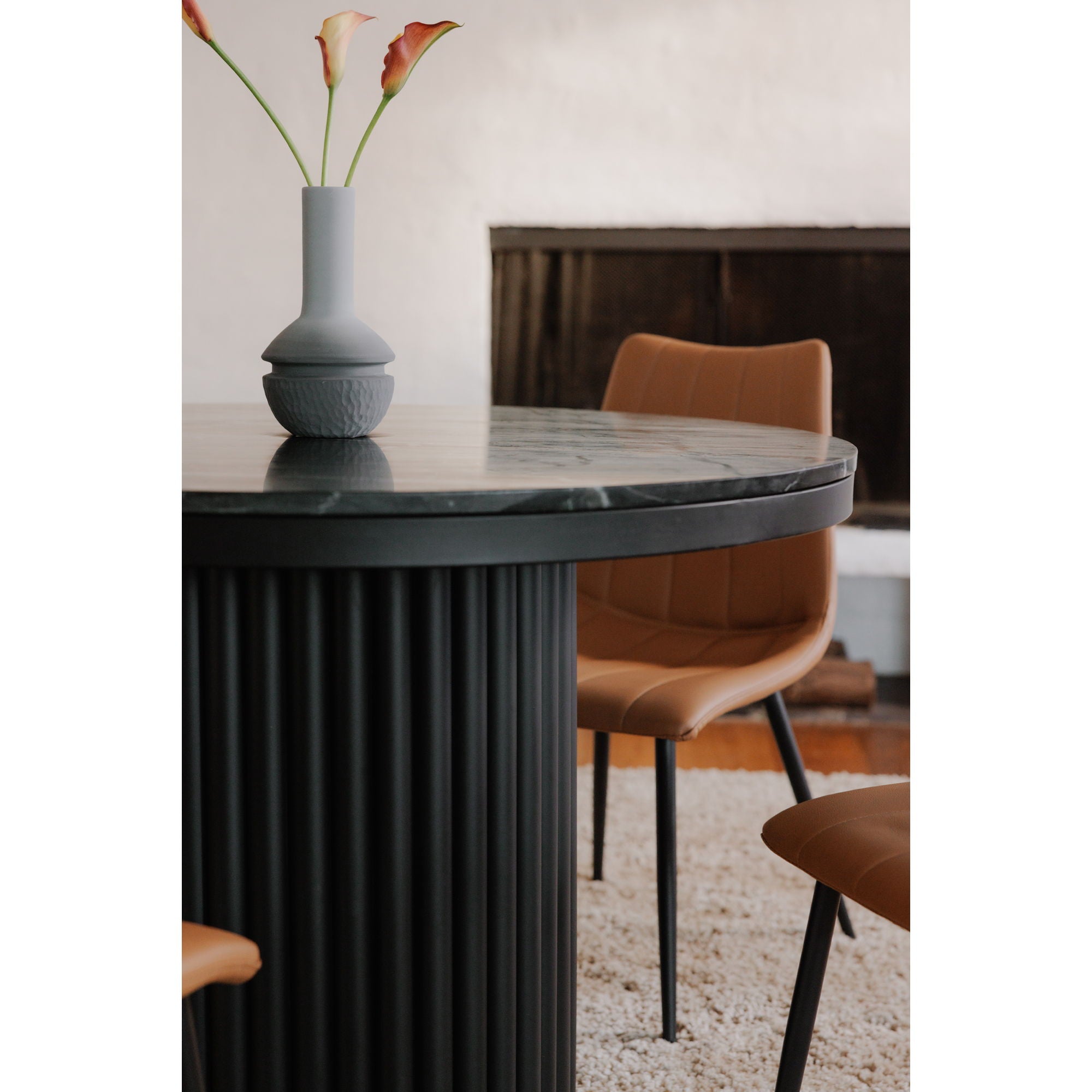 Tower - Dining Table - Black - Iron