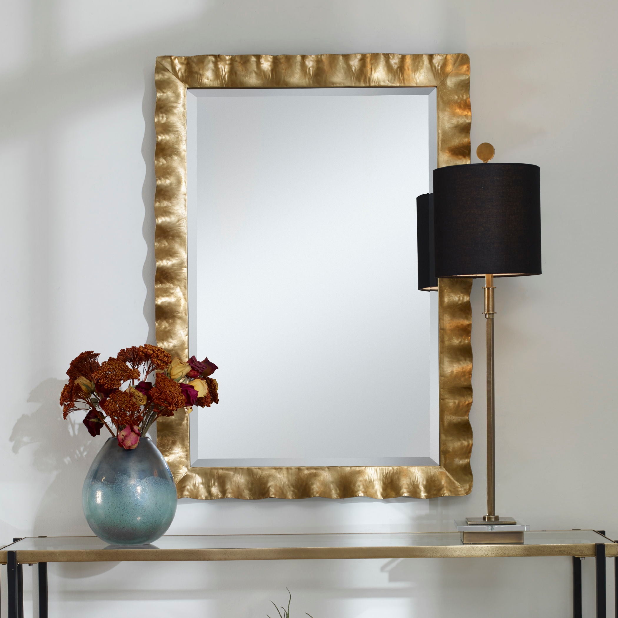 Haya - Scalloped Mirror - Gold