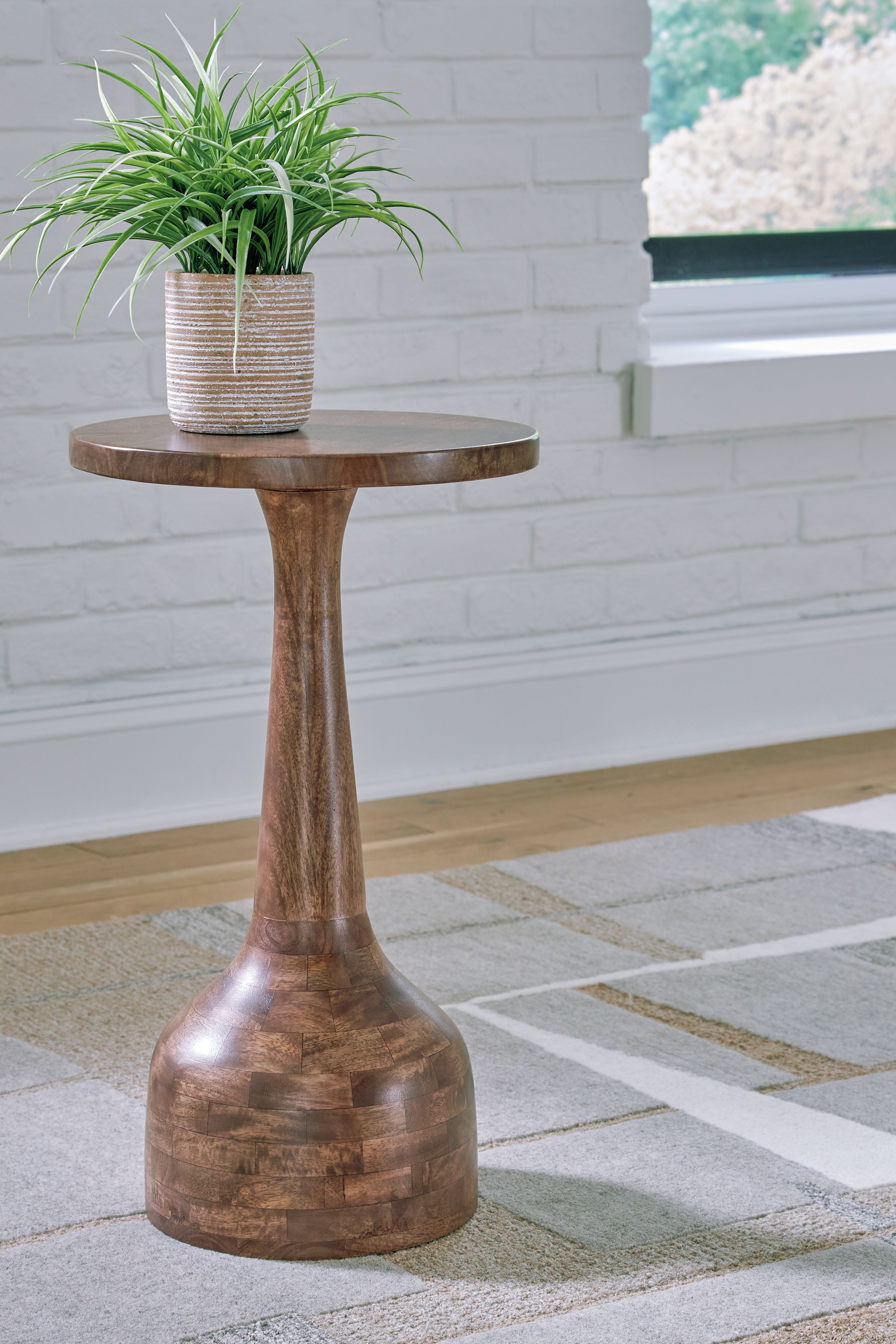 Joville - Medium Brown - Accent Table